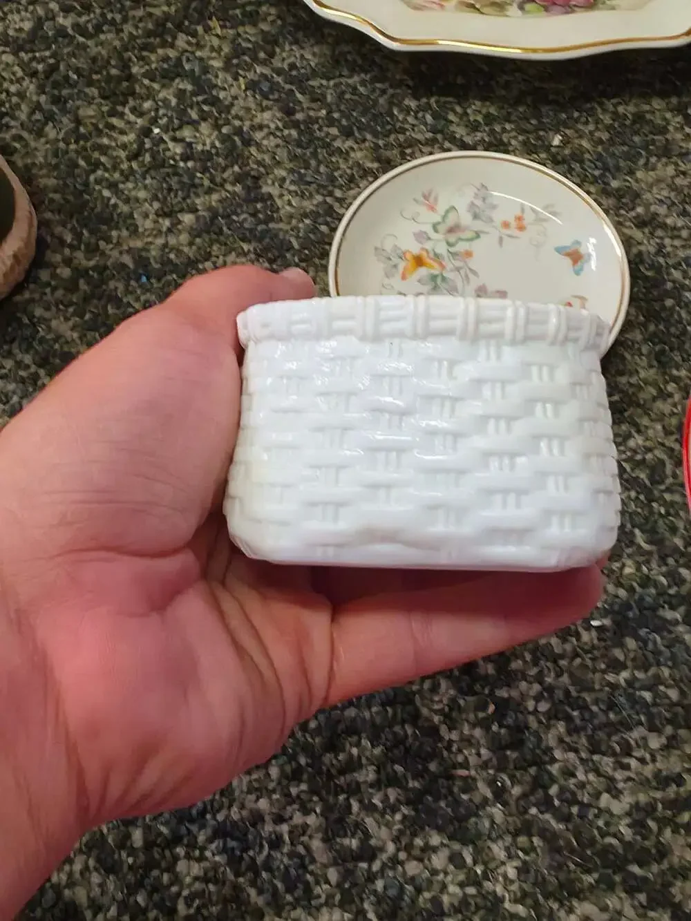 Avon Nature Bountiful Ceramic Dish Collection